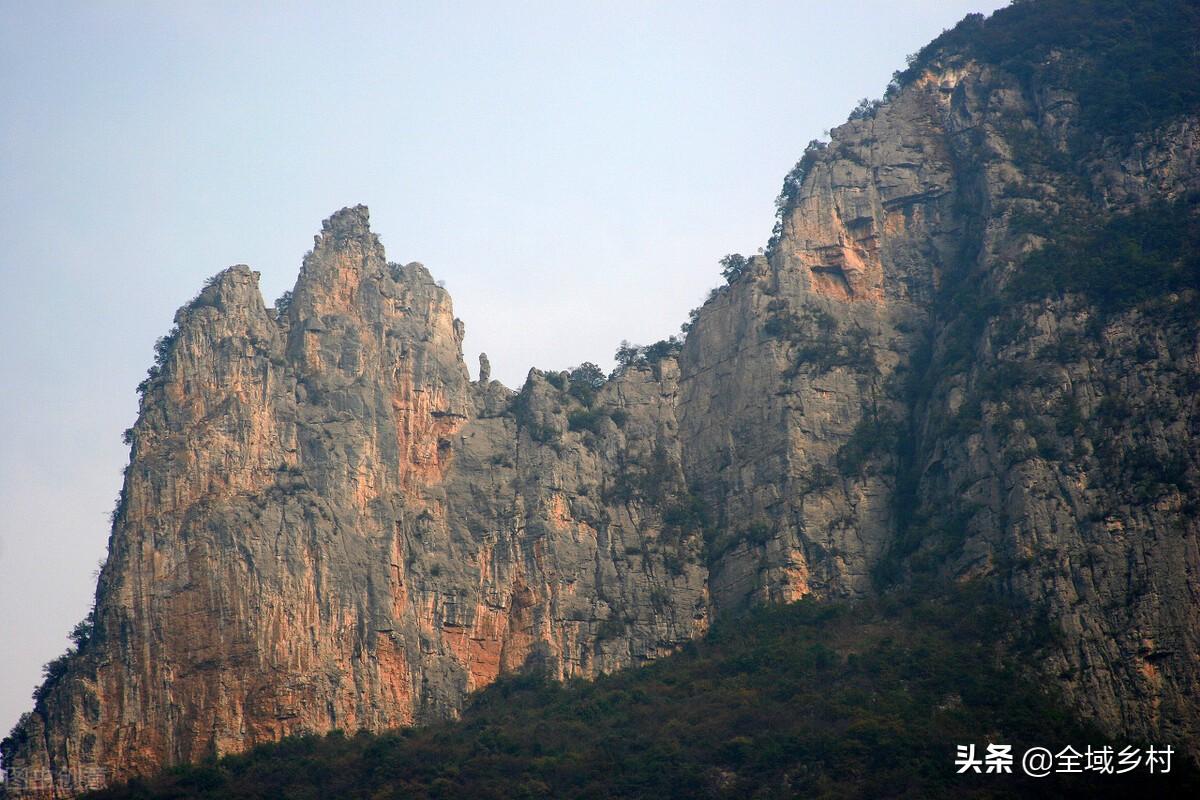 长江三峡指的是哪三峡（长江三峡位置及特点详解）